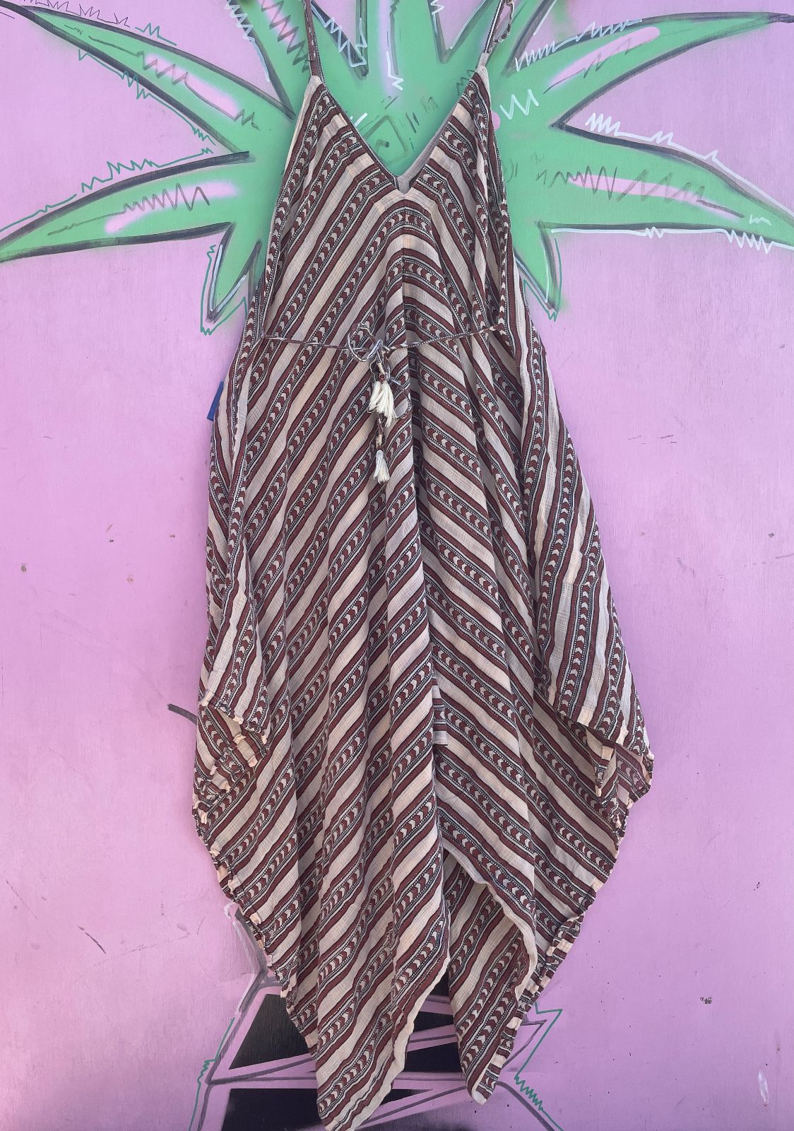 WORLD MARKET SWEET! 1990S 100% COTTON SHEER TRIBAL CHEVRON PRINT HAREM JUMPSUIT in BEIGE, BROWN