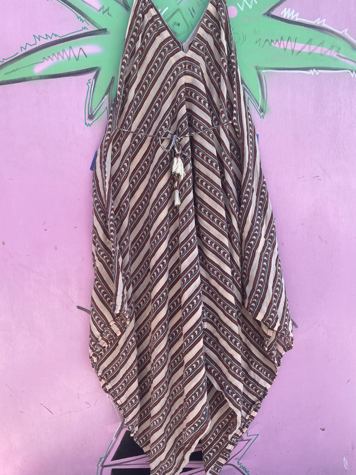 WORLD MARKET SWEET! 1990S 100% COTTON SHEER TRIBAL CHEVRON PRINT HAREM JUMPSUIT in BEIGE, BROWN