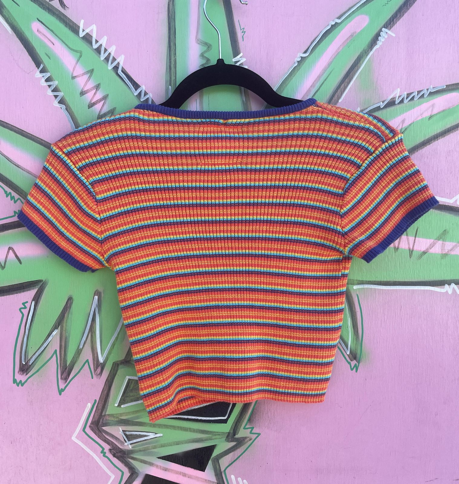 UNIF SWEET! SORBET RAINBOW STRIPED RIBBED V-NECK KNIT TOP in ORANGE, PURPLE