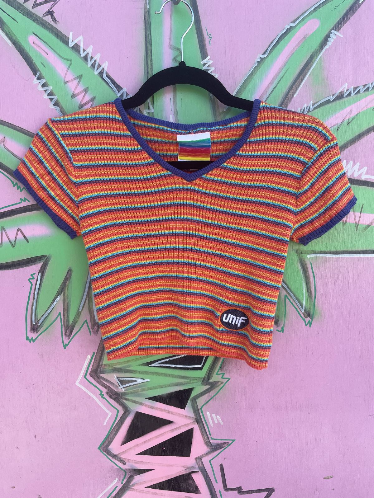 UNIF SWEET! SORBET RAINBOW STRIPED RIBBED V-NECK KNIT TOP in ORANGE, PURPLE