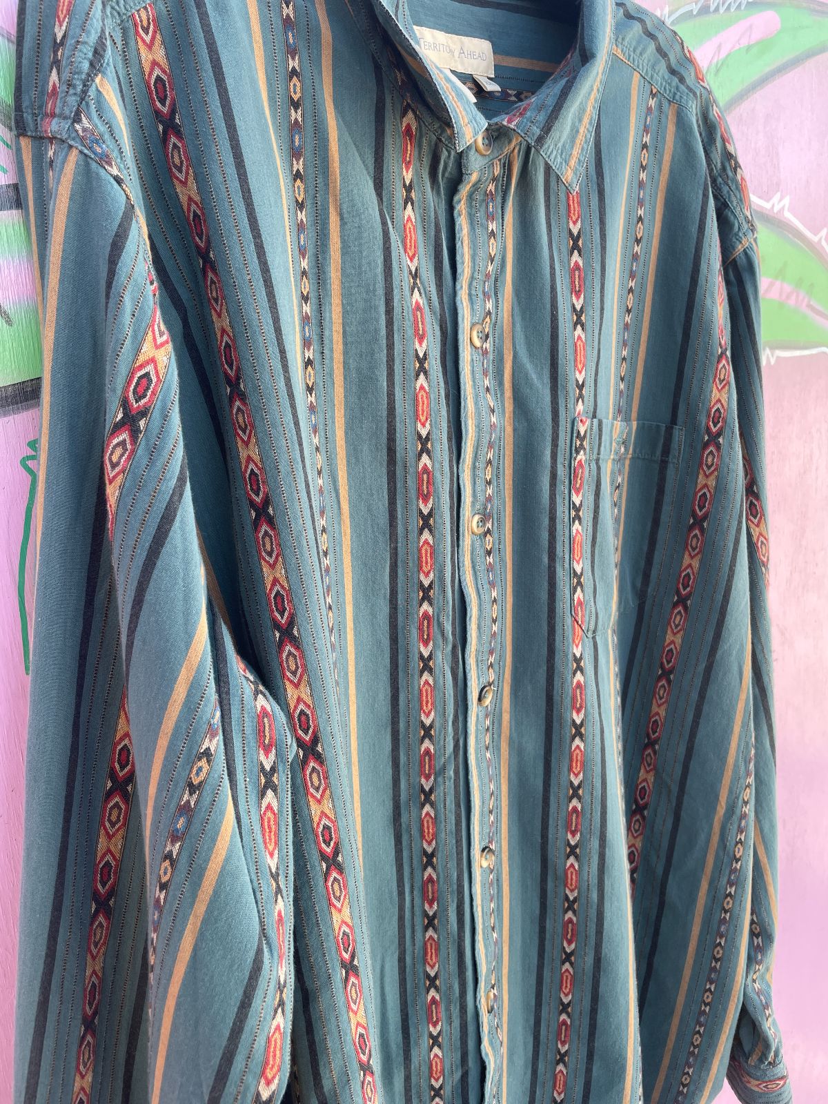 TERRITORY AHEAD 100% COTTON WOVEN SOUTHWESTERN DESIGN LONG SLEEVE BUTTON DOWN SHIRT in TEAL