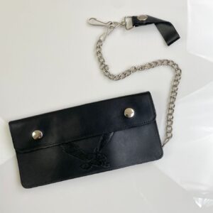 MOTORCYCLES USA LEATHER CHAIN WALLET WITH EMBOSSED SOARING EAGLE GRAPHIC, SNAP BUTTON CLOSURE in BLACK