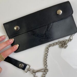 MOTORCYCLES USA LEATHER CHAIN WALLET WITH EMBOSSED SOARING EAGLE GRAPHIC, SNAP BUTTON CLOSURE in BLACK