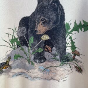 LEE BEAR CUB IN NATURE BY HABEKKE THOMPSON GRAPHIC SWEATSHIRT in YELLOW