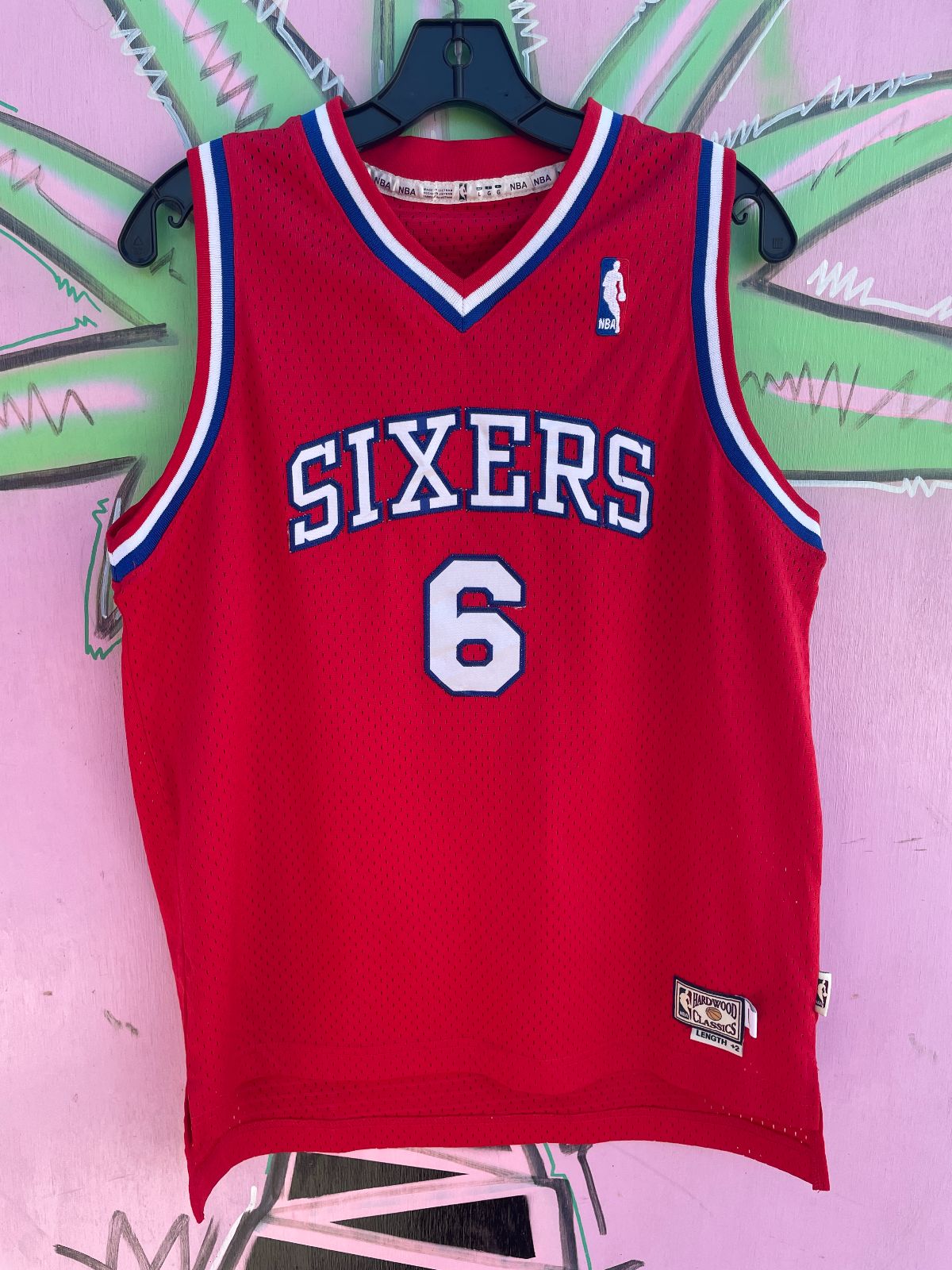 HARDWOOD CLASSICS NBA PHILADELPHIA 76ERS #6 ERVING BASKETBALL JERSEY in RED