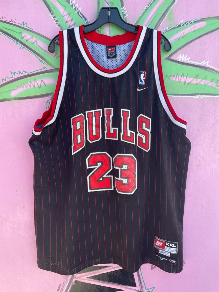 NBA CHICAGO BULLS #23 JORDAN PINSTRIPE BASKETBALL JERSEY