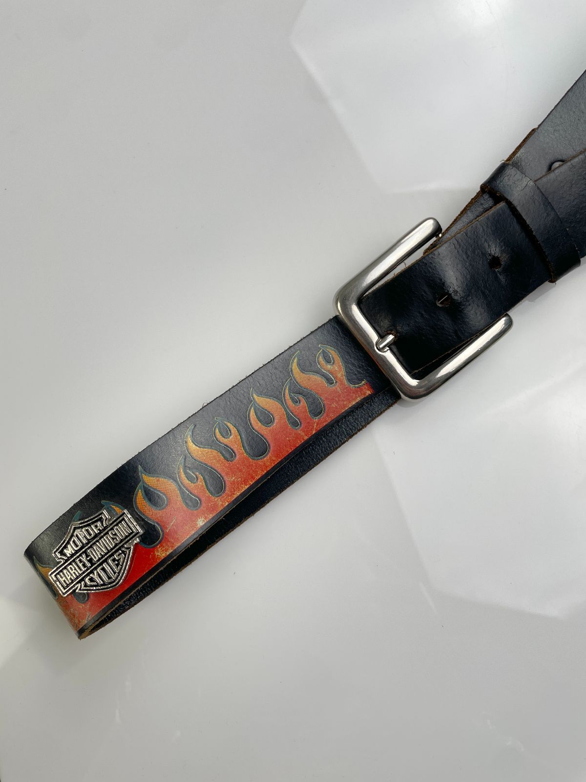 HARLEY DAVIDSON SUPER SOFT EMBOSSED FLAME DESIGN LEATHER BELT, HEAVY LOGO PLAQUE EMBELLISHMENTS in BLACK, RED, ORANGE