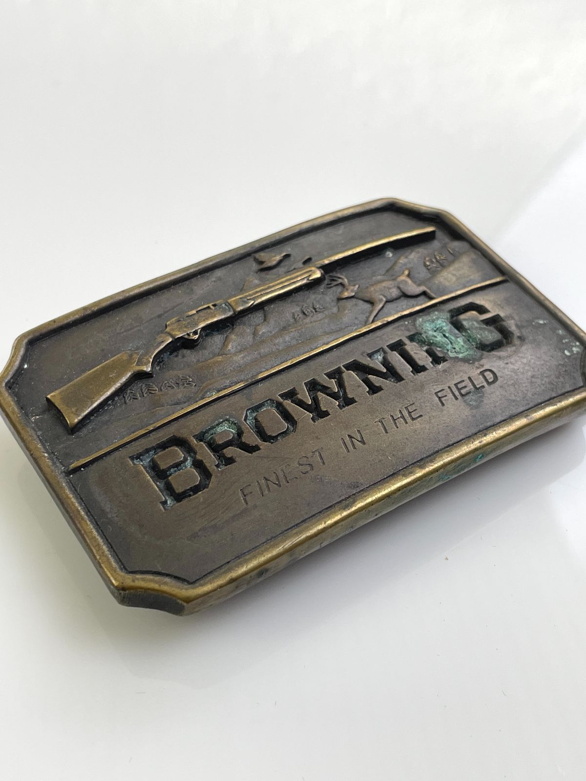 INDIANA METAL CRAFT *AS-IS* SOLID BRASS BELT BUCKLE - BROWNING RIFLE DESIGN in BRASS