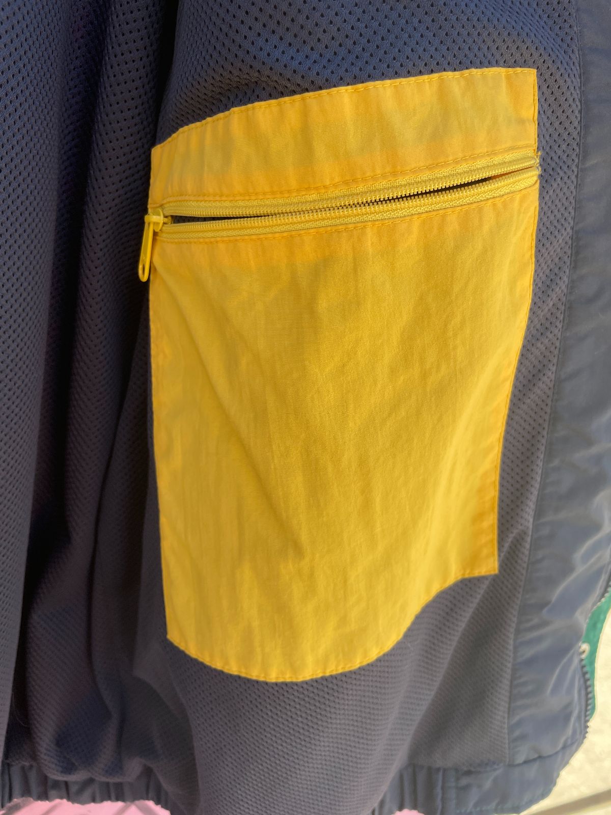 EDDIE BAUER EDDIE BAUER COLORBLOCK SAILING JACKET W/ HIDEAWAY HOOD in YELLOW, BLUE, GREEN