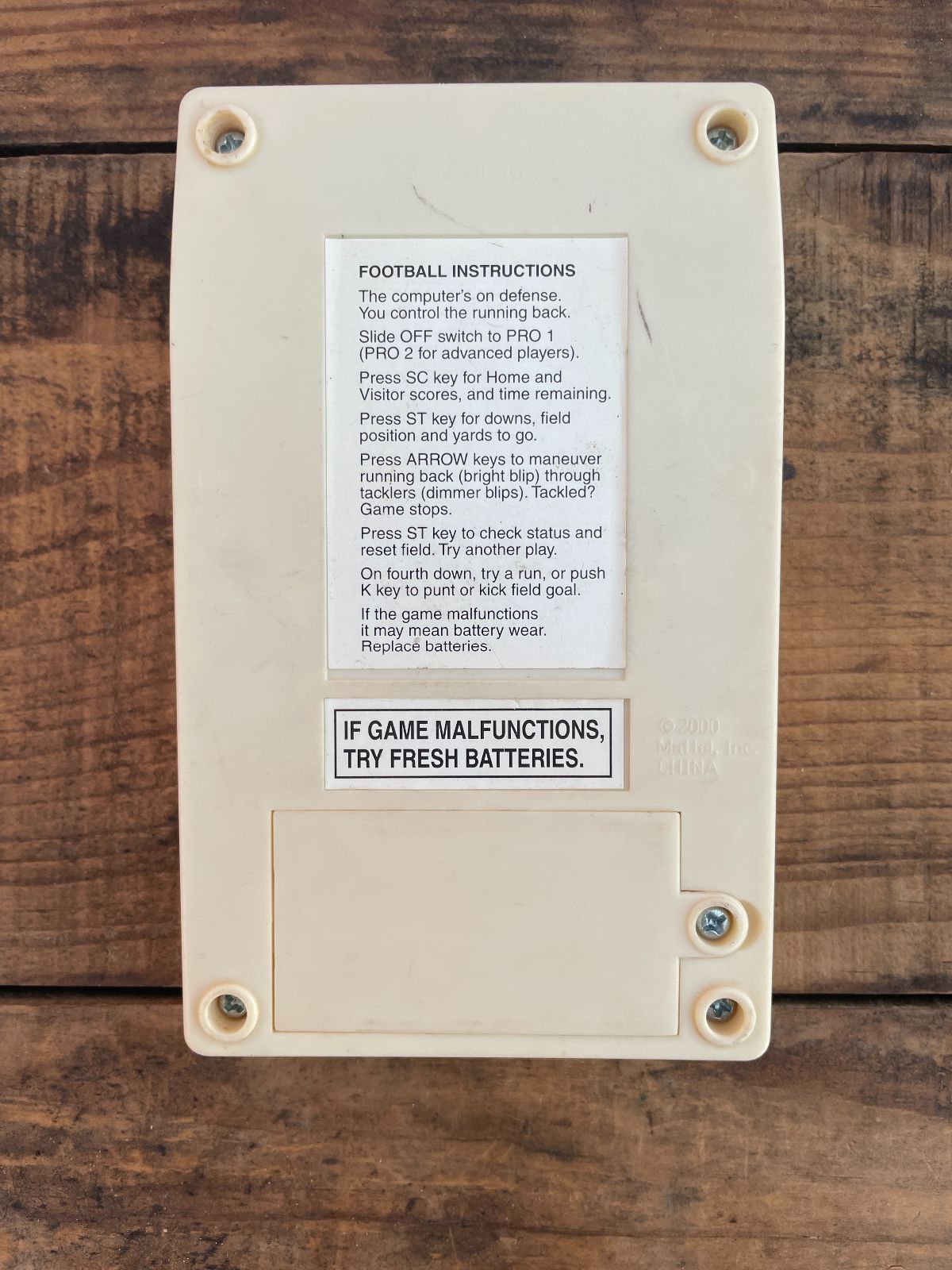 MATTEL 1977 MATTEL HANDHELD CLASSIC FOOTBALL GAME in CREAM