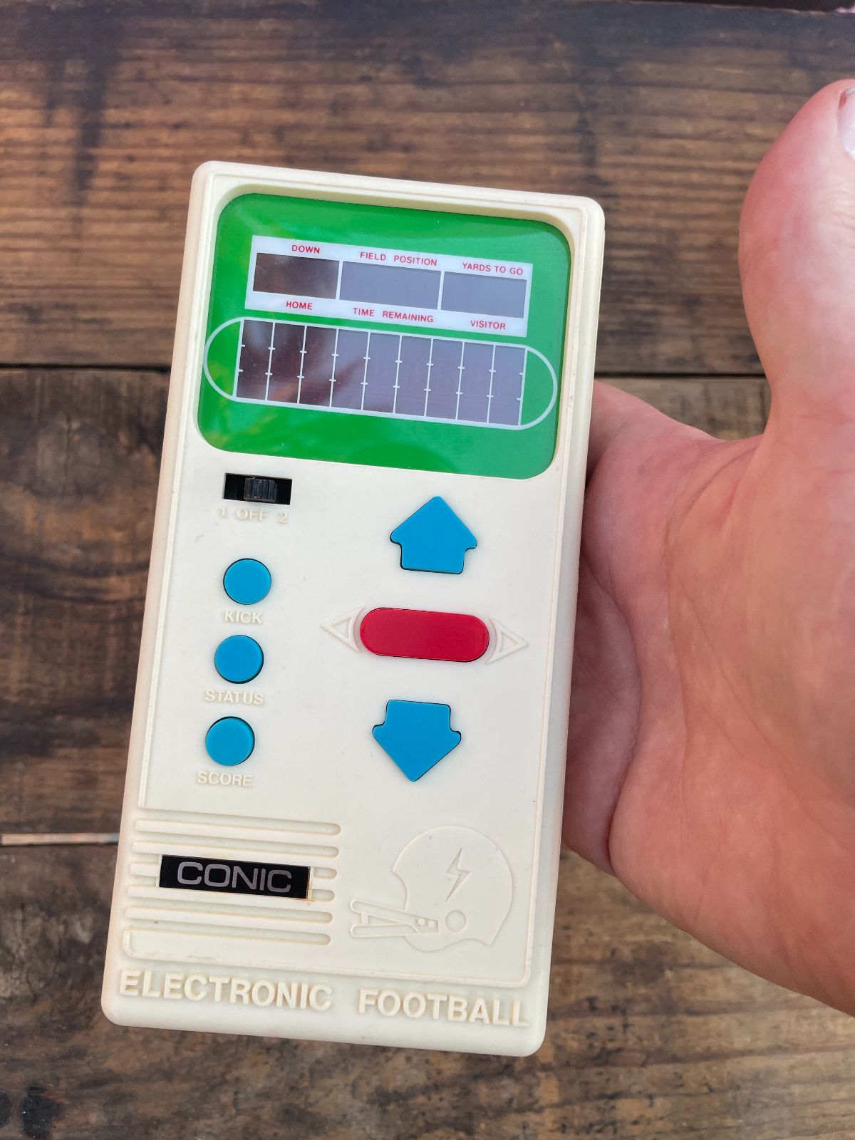 CONIC 80S CONIC HANDHELD ELECTRONIC FOOTBALL GAME in CREAM
