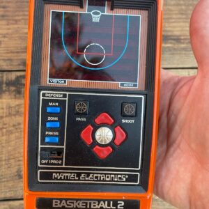 MATTEL 1979 MATTEL ELECTRONICS HANDHELD BASKETBALL 2 GAME in ORANGE