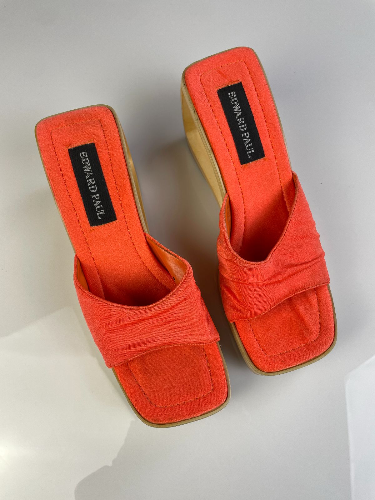 EDWARD PAUL AMAZING! BAMBOO WOOD TRIANGLE CUT-OUT PLATFORM OPEN TOE WEDGE SANDALS in ORANGE, TAN
