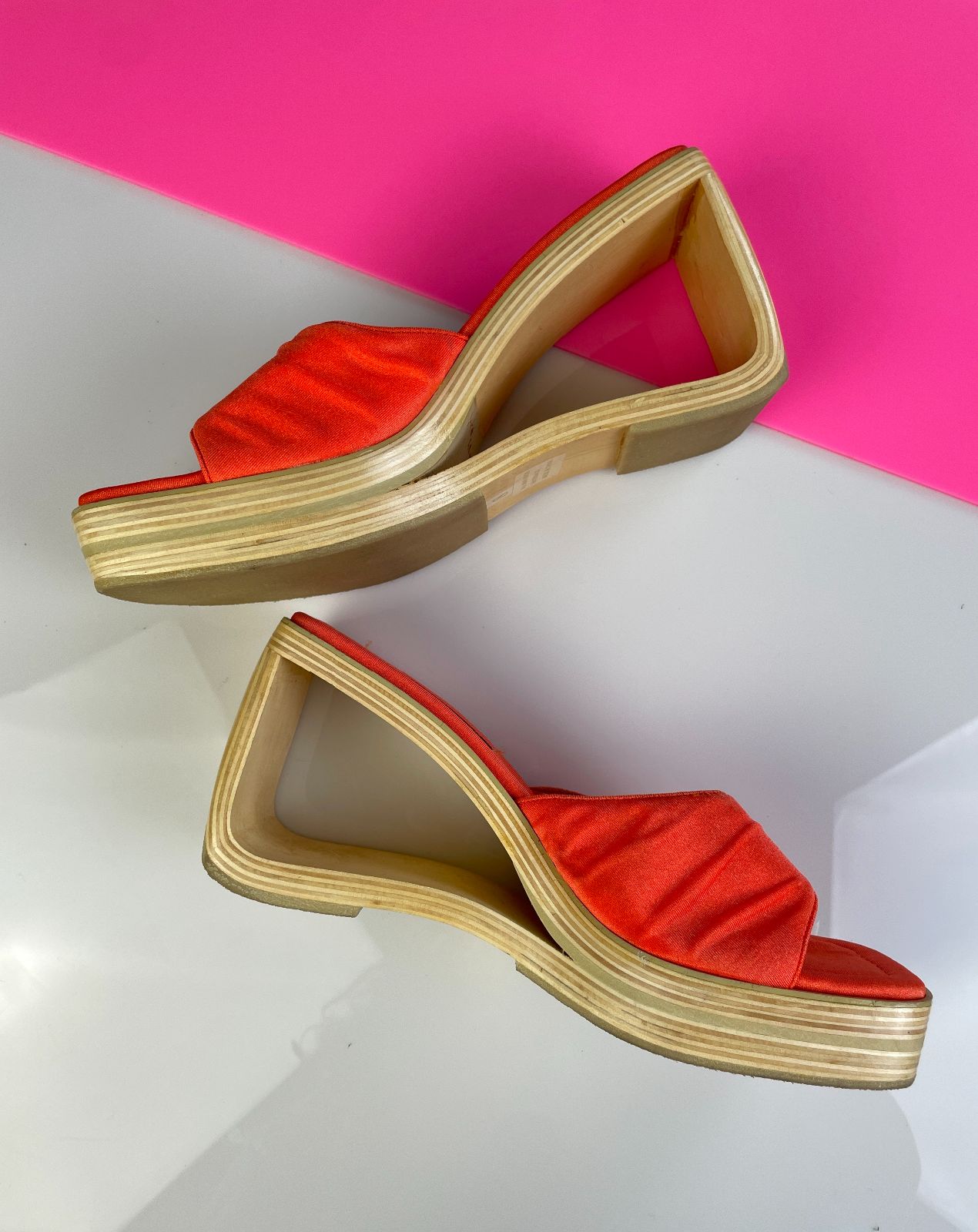 EDWARD PAUL AMAZING! BAMBOO WOOD TRIANGLE CUT-OUT PLATFORM OPEN TOE WEDGE SANDALS in ORANGE, TAN