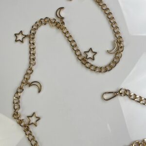 ADORABLE! 1990S | Y2K GOLD PLATED STAR & MOON CHARM CHAIN LINK BELT in GOLD