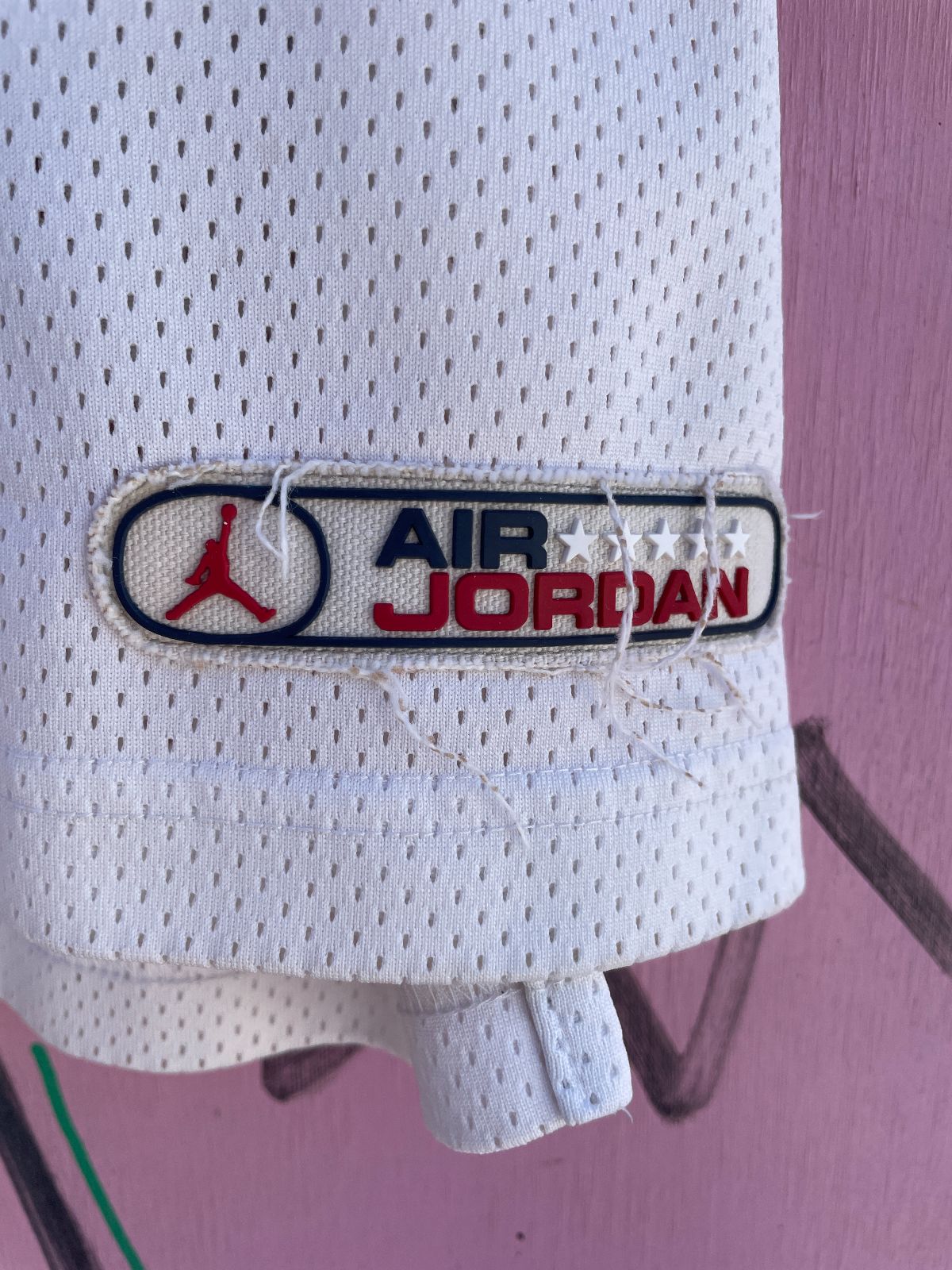 JORDAN *AS-IS* CHICAGO BULLS #23 MICHAEL JORDAN BASKETBALL JERSEY in WHITE, RED, BLACK