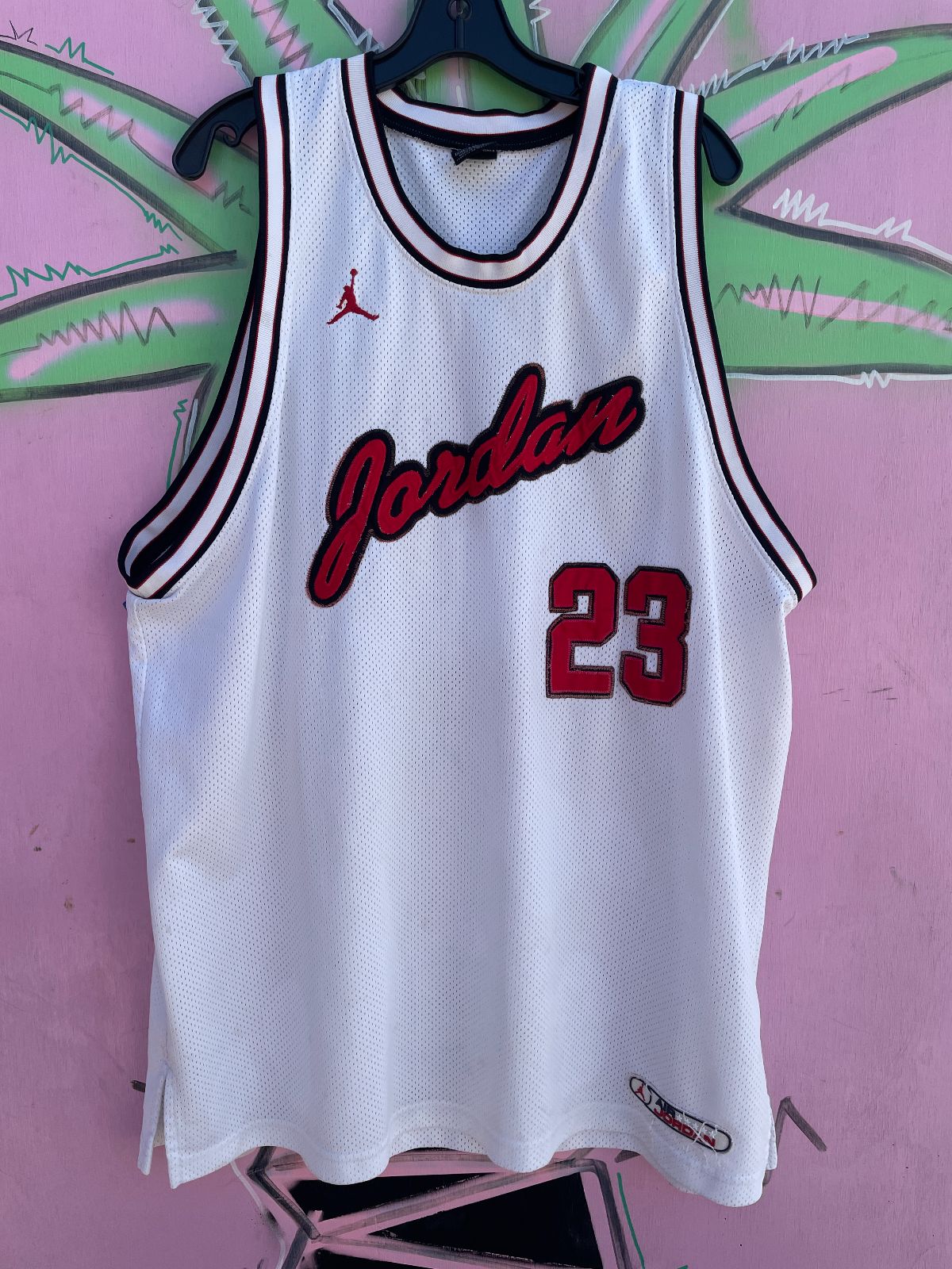 JORDAN *AS-IS* CHICAGO BULLS #23 MICHAEL JORDAN BASKETBALL JERSEY in WHITE, RED, BLACK