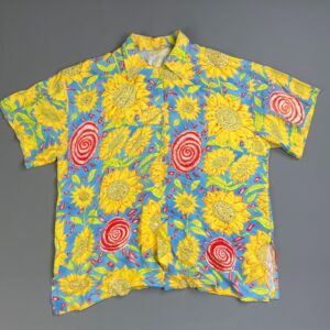 1990S 100% RAYON SUNFLOWER PRINT SHORT SLEEVE BUTTON DOWN SHIRT in YELLOW, BLUE