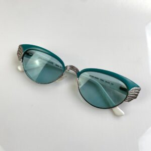 JONATHAN CATE MADE IN ITALY 1950S STYLE ORNATE FRAME CAT EYE - HOTSIE TOTSIE in SILVER, BLUE
