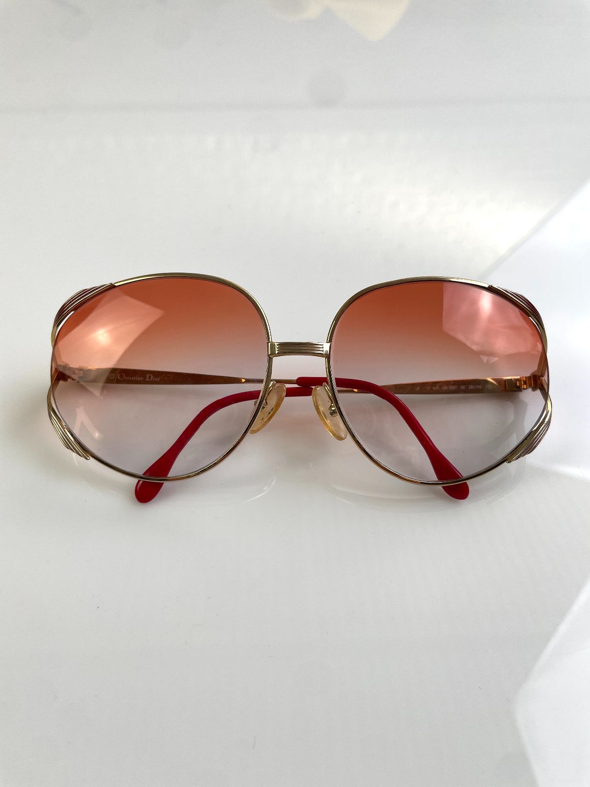 CHRISTIAN DIOR GORGEOUS! 1970S DIOR GOLD BUTTERFLY FRAME CUSTOM GRADIENT LENSE in GOLD, RED, AMBER