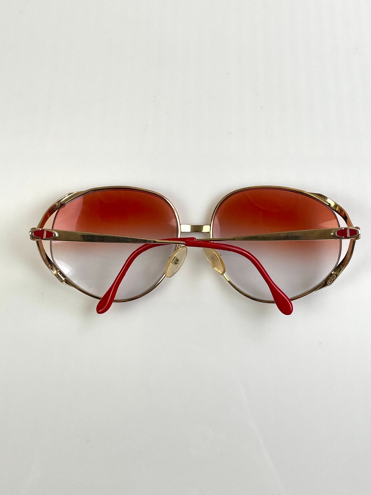 CHRISTIAN DIOR GORGEOUS! 1970S DIOR GOLD BUTTERFLY FRAME CUSTOM GRADIENT LENSE in GOLD, RED, AMBER