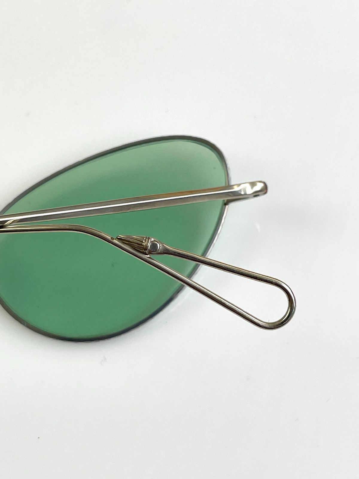 RARE! 18K WHITE GOLD WIRE RIM ROUNDED CATEYE SUNGLASSES *NEVER RELEASED in SILVER, BLUE