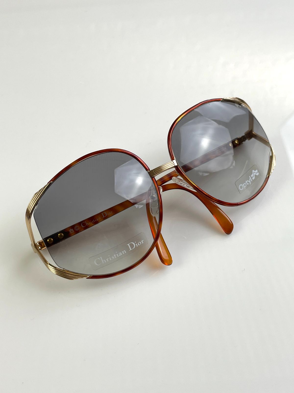 CHRISTIAN DIOR *AS-IS* 1970S DEADSTOCK DIOR GOLD BUTTERFLY FRAME SUNGLASSES in GOLD, AMBER