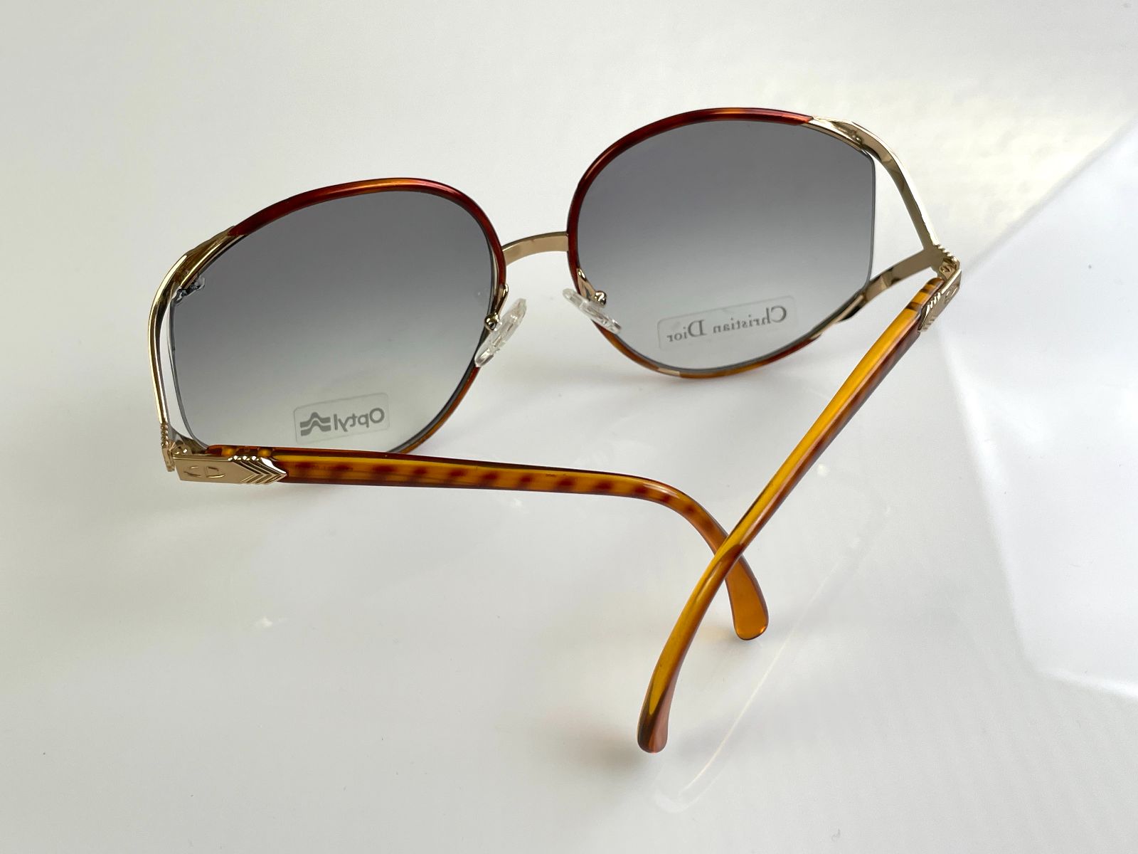 CHRISTIAN DIOR *AS-IS* 1970S DEADSTOCK DIOR GOLD BUTTERFLY FRAME SUNGLASSES in GOLD, AMBER