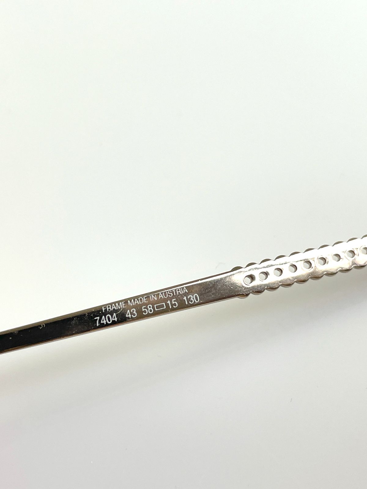 CHRISTIAN LACROIX 1980S REVERSE GRADIENT MUSTACHE TOP BROW WIRE FRAME SUNGLASSES in SILVER, PINK