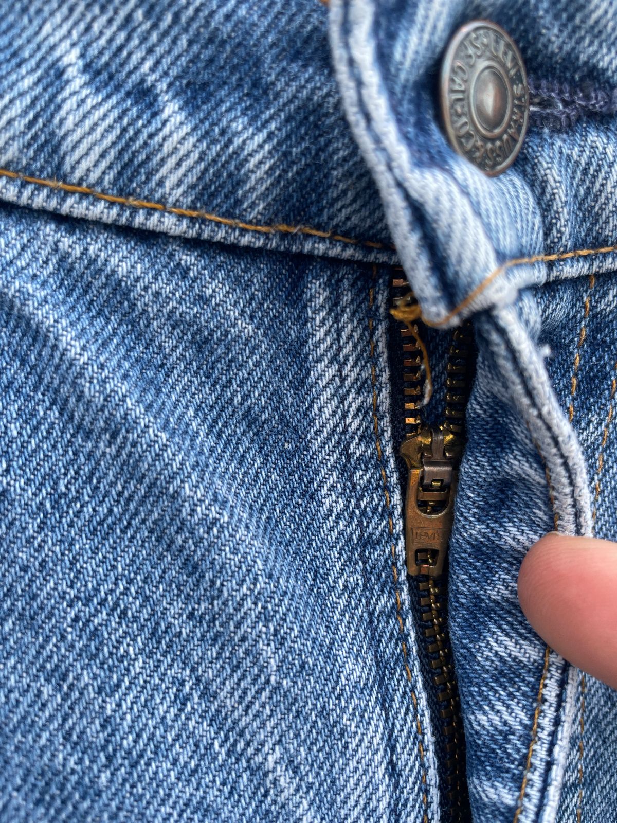 LEVIS ONE OF A KIND! REPURPOSED LEVIS ORANGE TAB DENIM JEANS + 11 POCKETS in BLUE