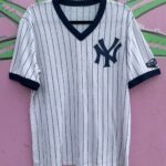 *AS-IS* 1980S NEW YORK YANKEES NUMBER 15 PINSTRIPE V NECK RINGER TEE