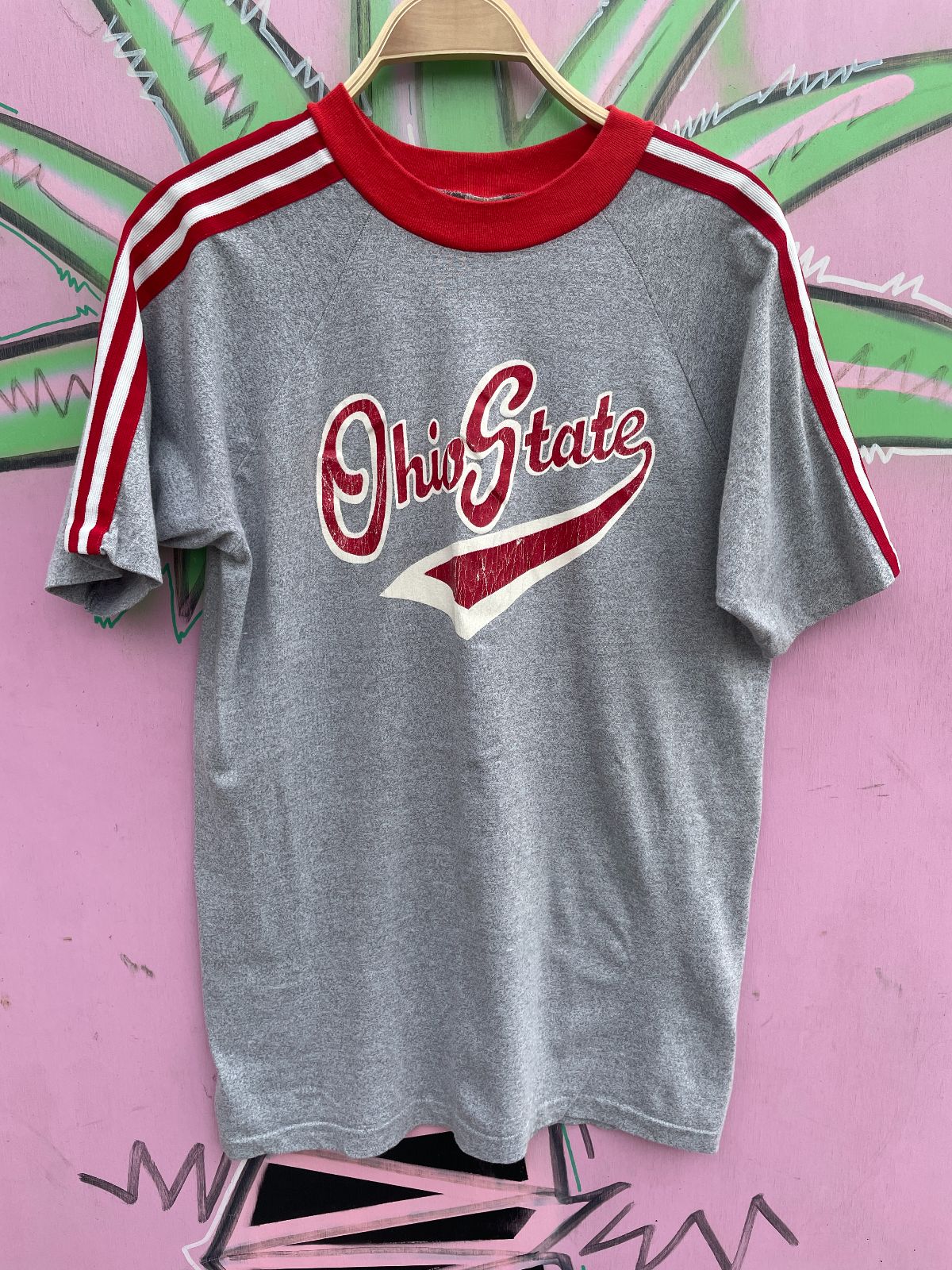 VELVA SHEEN 1970S-80S OHIO STATE 3 STRIPE SINGLE STITCH RINGER TEE in GREY, RED