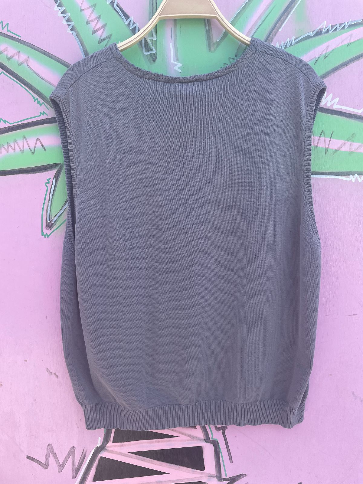 XLARGE *AS-IS* PERFECTLY DISTRESSED 100% COTTON SOFT SWEATER VEST in GREY