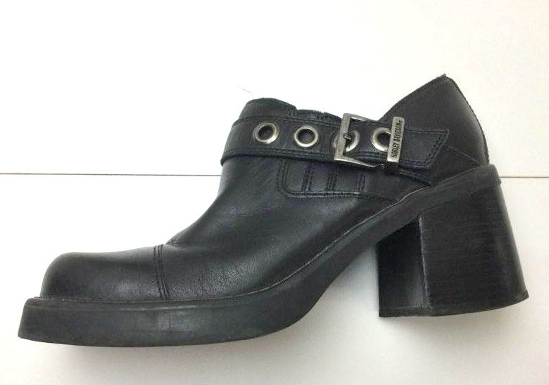 HARLEY DAVIDSON CUTE!! 1990S CHUNKY SQUARE TOE EYELET STRAP BUCKLED BOOTIES- MADE IN BRAZIL in BLACK