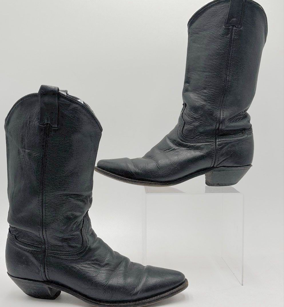 1980S SUPER SOFT BLACK LEATHER WESTERN COWBOY BOOTS MADE IN USA in BLACK