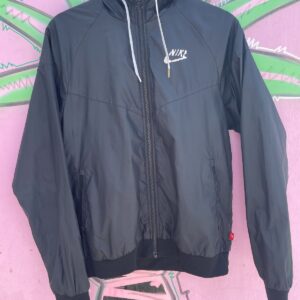 NIKE HOODED ZIP UP WINDBREAKER JACKET, RIBBED CUFFS & HEM in BLACK