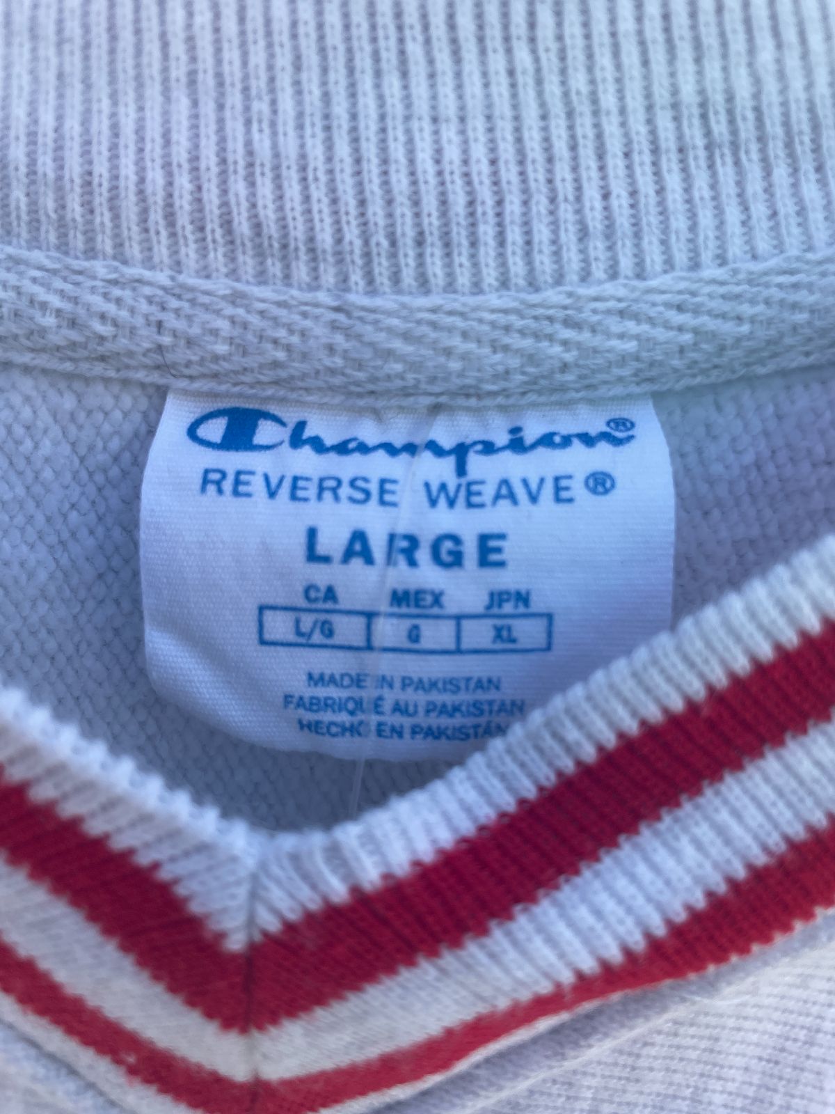 CHAMPION CROPPED HEATHER GREY REVERSE WEAVE V-NECK SWEATSHIRT, STRIPED COLLAR & CUFFS in GREY, RED