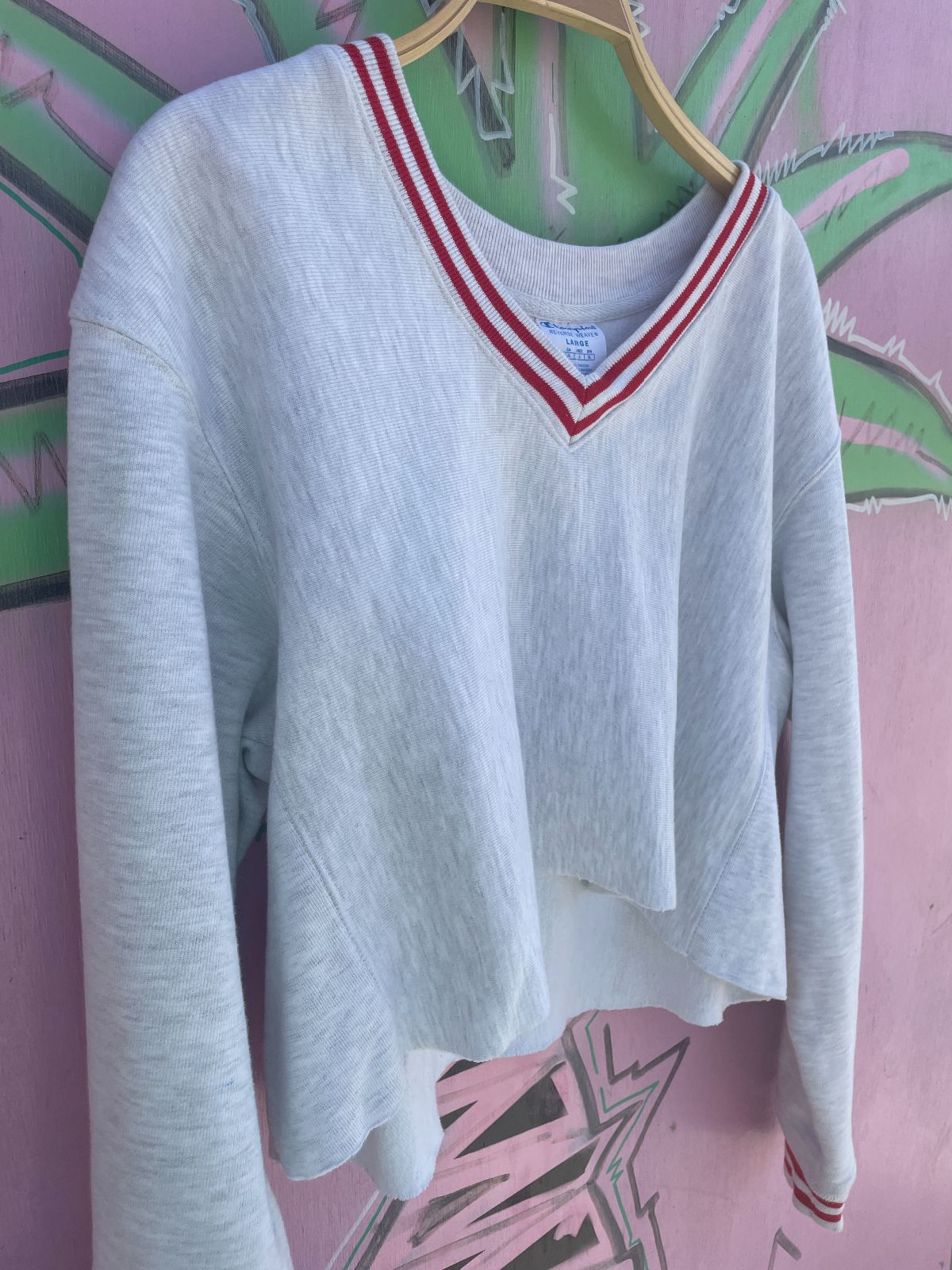 CHAMPION CROPPED HEATHER GREY REVERSE WEAVE V-NECK SWEATSHIRT, STRIPED COLLAR & CUFFS in GREY, RED