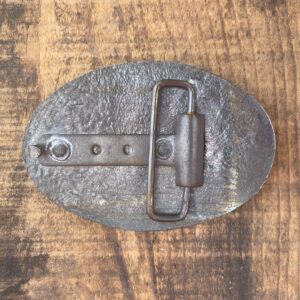 SCHLITZ MALT LIQUOR BRONZE BELT BUCKLE in BROWN
