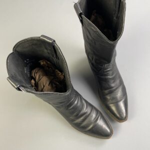 1980S SUPER SOFT BLACK LEATHER WESTERN COWBOY BOOTS MADE IN USA in BLACK