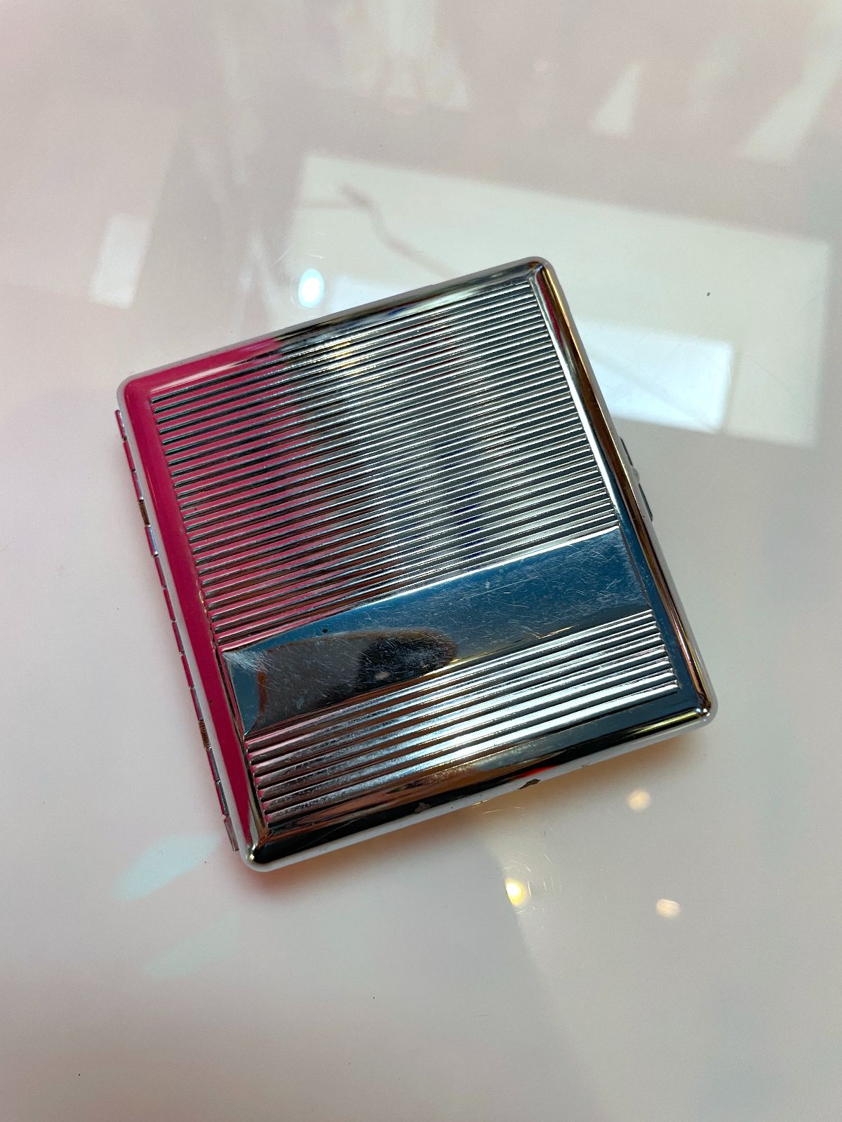 LINE DESIGN SQUARE CIGARETTE CASE in SILVER
