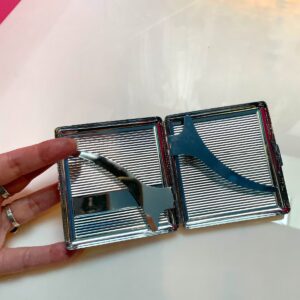 LINE DESIGN SQUARE CIGARETTE CASE in SILVER