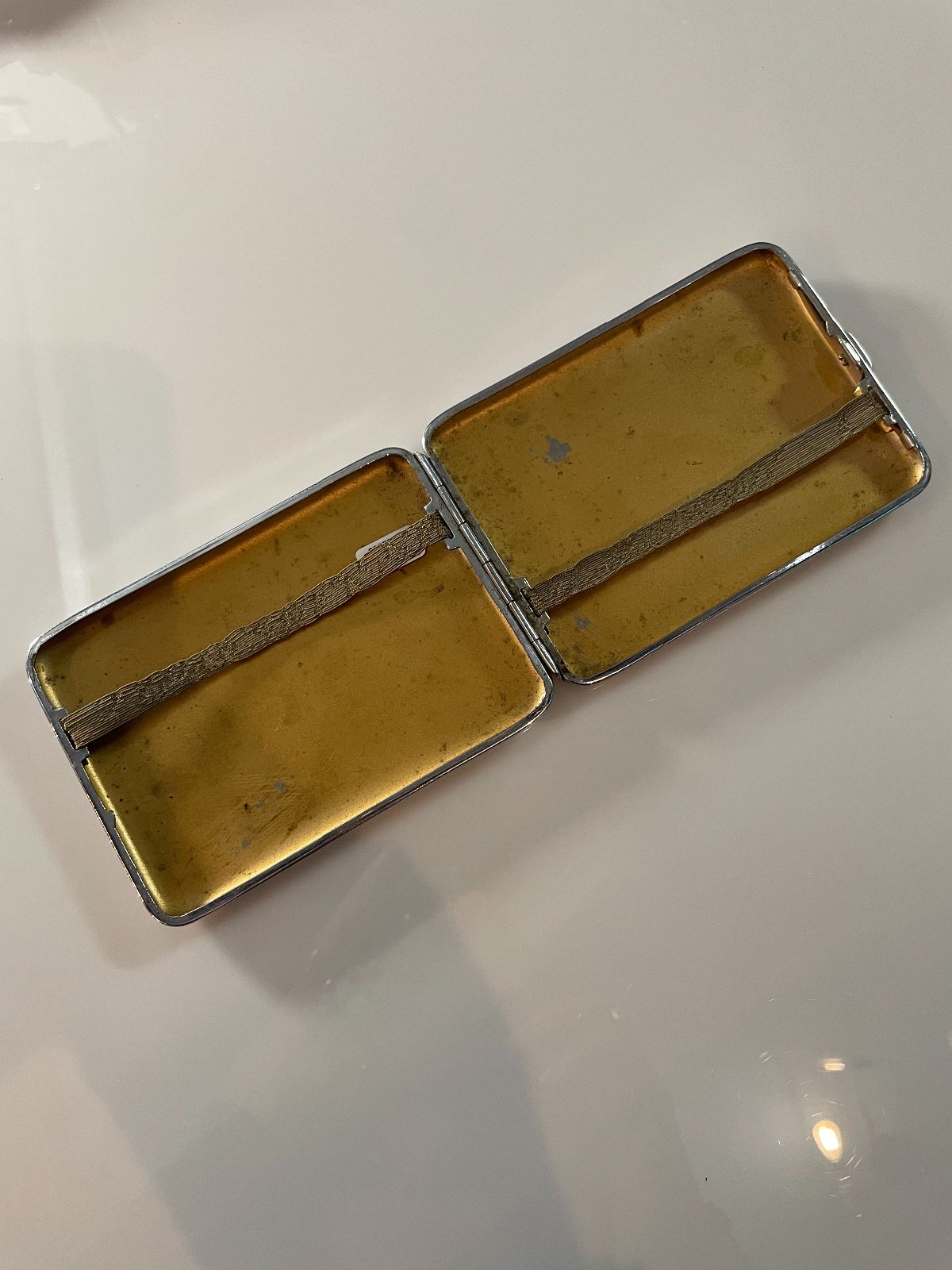 *AS-IS* 1950S TEXTURED DECO STYLE CIGARETTE CASE in SILVER, GOLD
