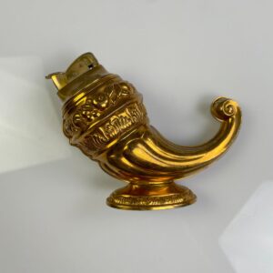 VINTAGE MOULDED BRASS DECORATIVE POWDER HORN TABLE TOP LIGHTER HOME DECOR in GOLD