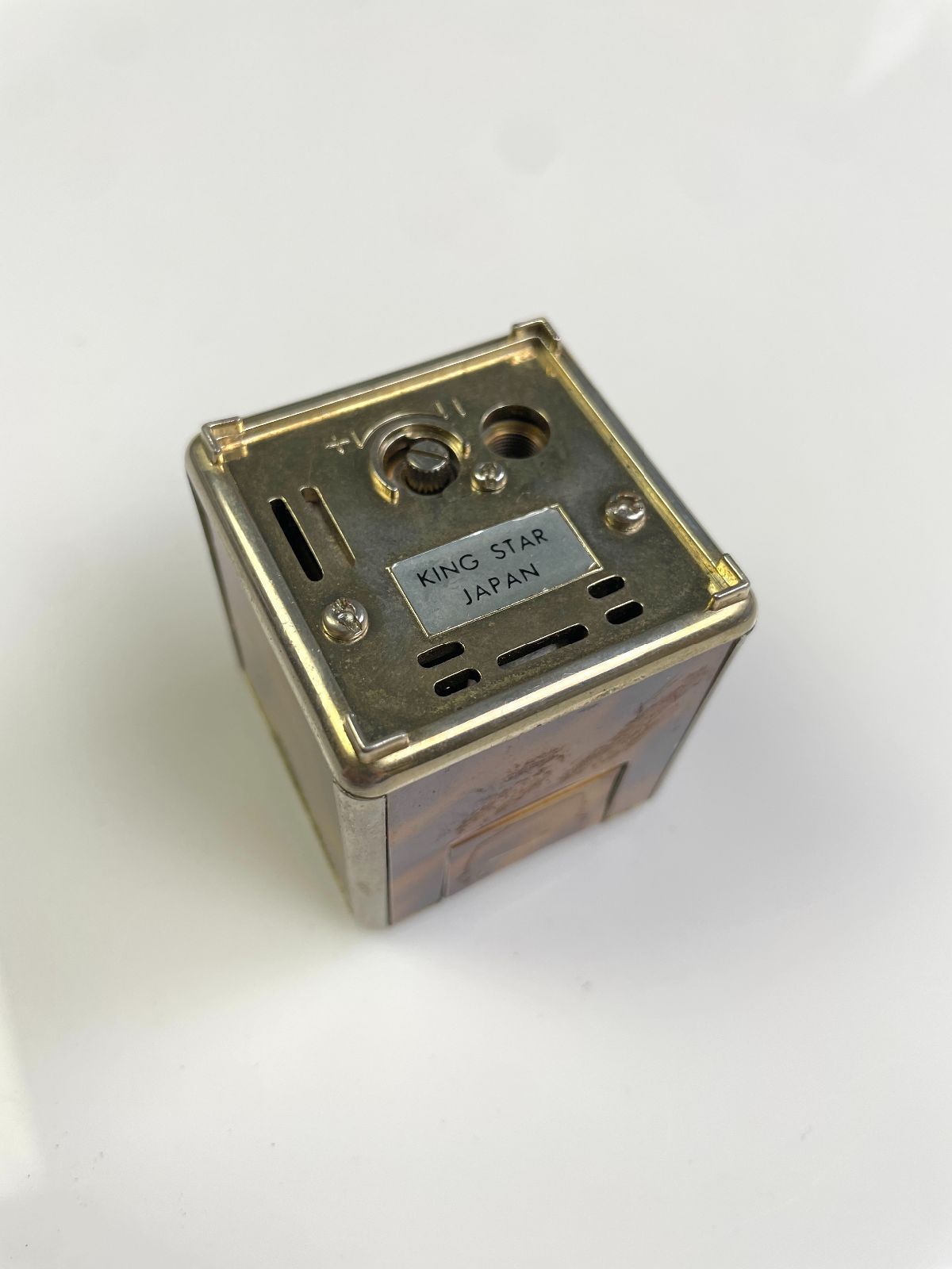 KING STAR 1950S-60S MADE IN JAPAN METAL TORTOISE DESIGN COLLECTIBLE CUBE SHAPED TABLETOP LIGHTER in BROWN