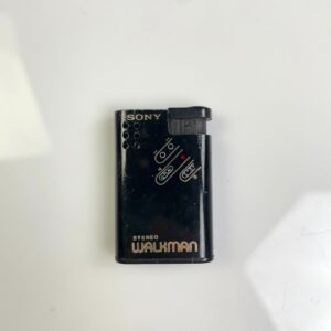 SUPER RARE! MINIATURE SONY WALKMAN ELECTRIC REFILLABLE POCKET LIGHTER in BLACK