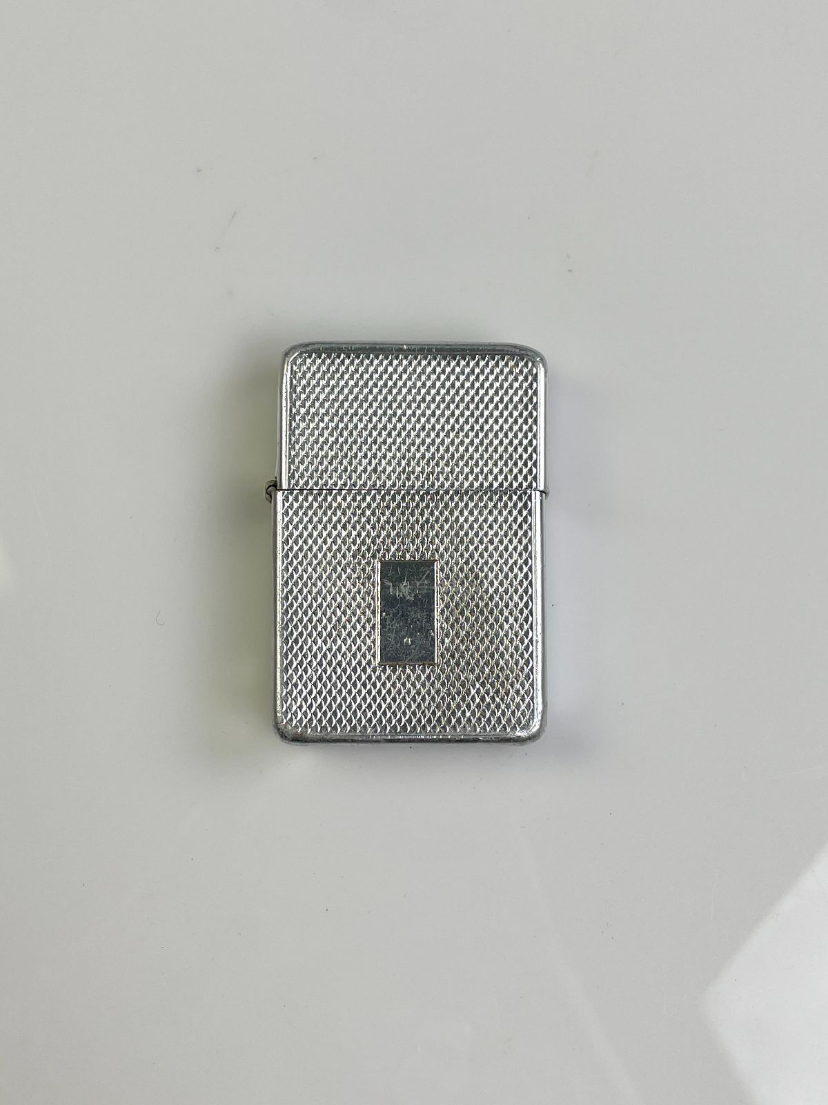 STORM KING 1950S ZIPPO STYLE REFILLABLE LIGHTER TEXTURED METAL FINISH in SILVER