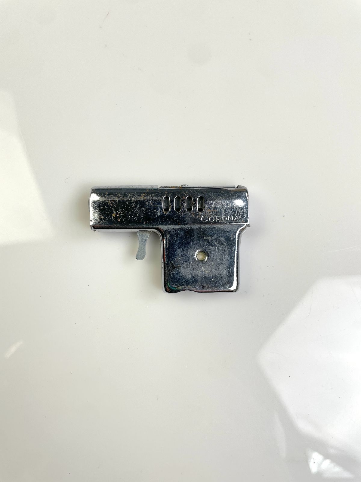 CORONA *AS-IS* COOL! NOVELTY MINIATURE PISTOL HANDGUN REFILLABLE LIGHTER in SILVER