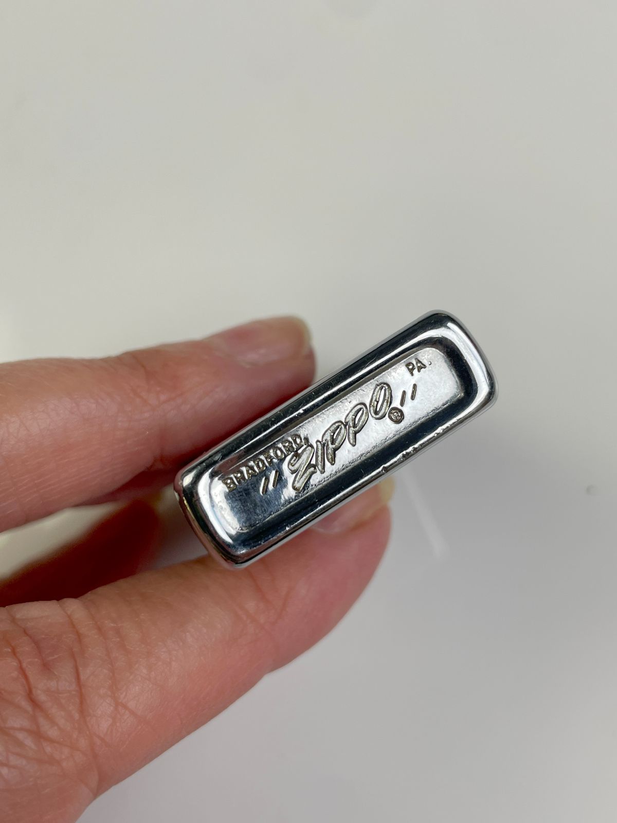 ZIPPO ENGRAVED FLORAL METAL REFILLABLE LIGHTER RGA MONOGRAM in SILVER