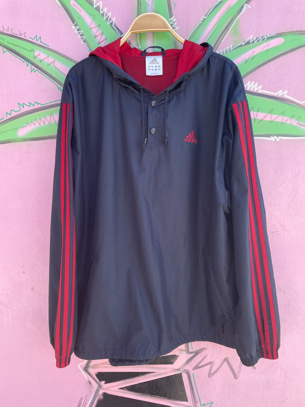 ADIDAS LATE 1990S | EARLY Y2K HOODED PULLOVER ADIDAS WINDBREAKER JACKET in NAVY, RED